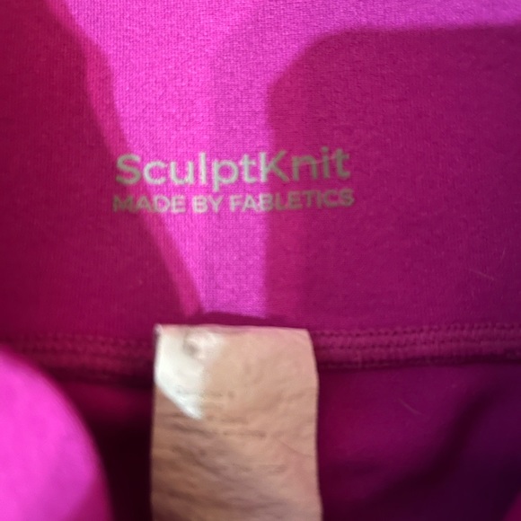 Fabletics two piece activewear - Picture 4 of 6